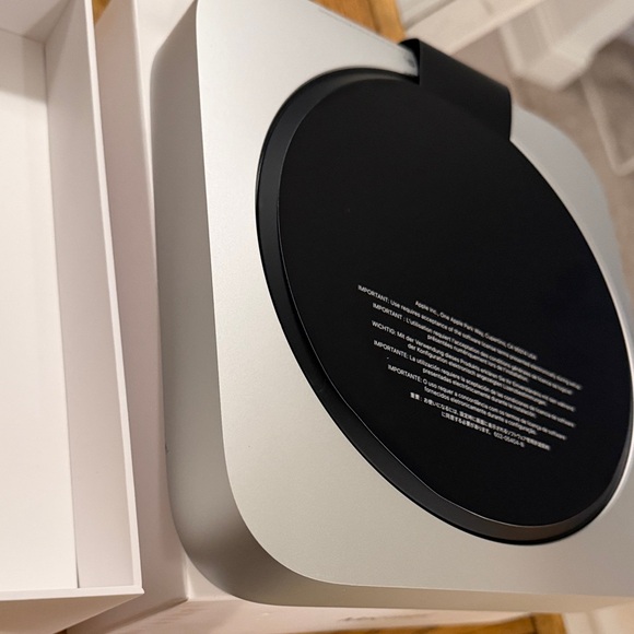 Apple 2023 Mac mini Desktop Computer, M2 Pro chip, 10‑core CPU, 16GB, 512GB SSD - Picture 13 of 16